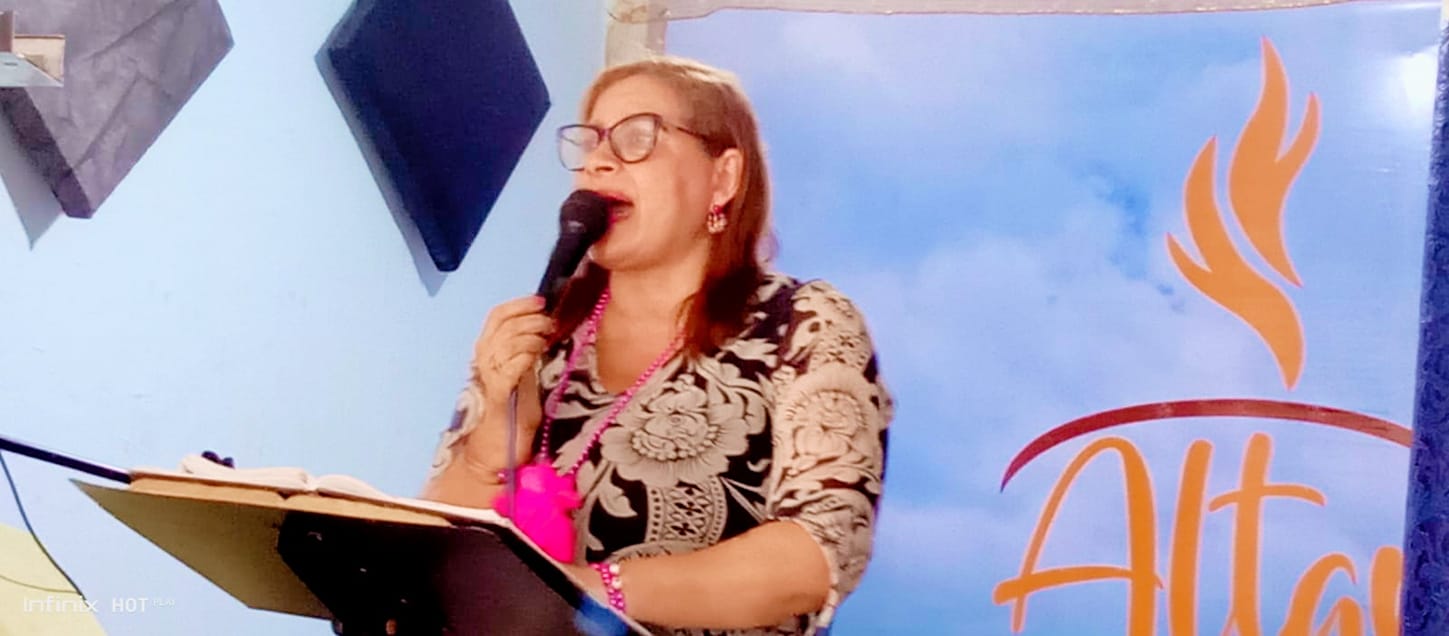 Pastora Rosa Linda Amaranto