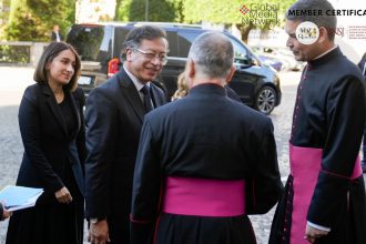 Gustavo Petro fue recibido por el Papa León XIV en el Vaticano