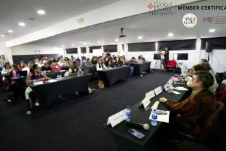 El ministerio de educación busca fortalecer la confianza de los docentes en el sistema de salud del magisterio