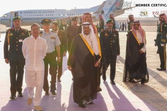 Presidente Gustavo Petro llegó a Arabia Saudita en busca de nuevas fronteras de cooperación e inversión sostenible
