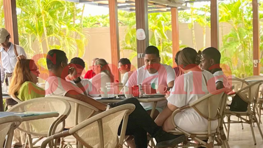 La reunión entre la funcionaria de la Alcaldía de Barranquilla y miembros del Consejo Superior de la Universidad del Atlántico se dio en Cartagena. | Foto: Suministrada