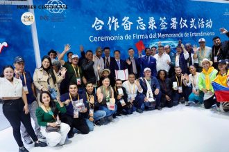 Colombia abre las puertas del agro a Asia: acuerdos históricos en la CIIE 2025 impulsan al campesinado hacia los mercados globales