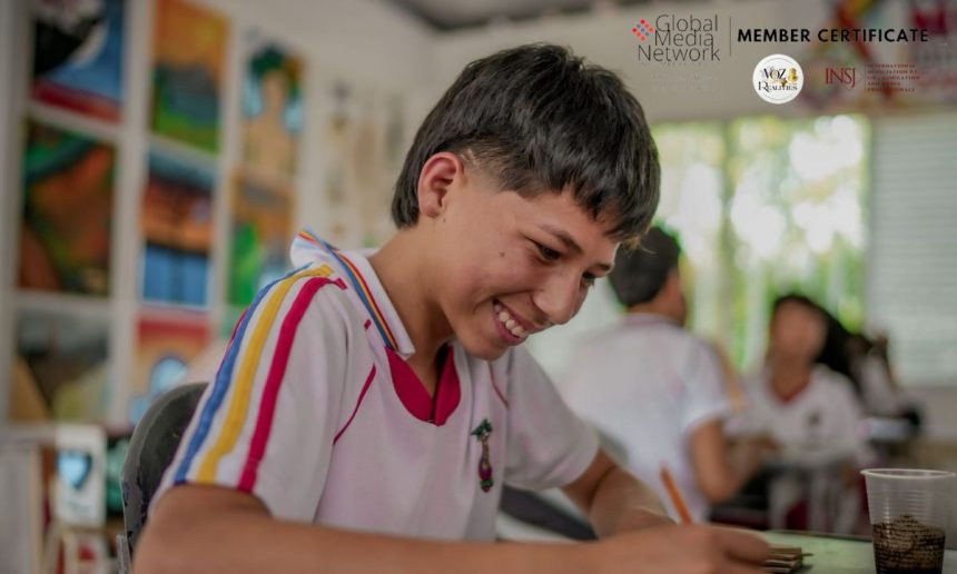 Educación en alerta climática: activan plan nacional para proteger a estudiantes ante lluvias y mar de leva