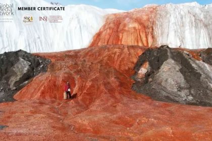 Cataratas de Sangre: el misterio bajo el hielo de la Antártida