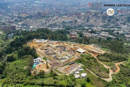 El alcalde Federico Gutiérrez confirmó que la nueva cárcel para sindicados se inspira en el modelo de Bukele para erradicar el hacinamiento en las estaciones de Policía.