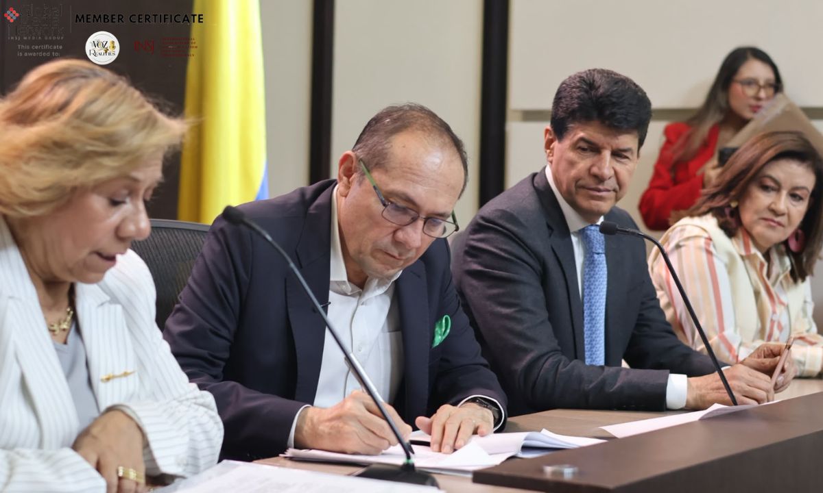 El Ministerio del Trabajo radicó tres proyectos de ley orientados a fortalecer la protección laboral, la seguridad en el trabajo y los derechos de los trabajadores en Colombia.