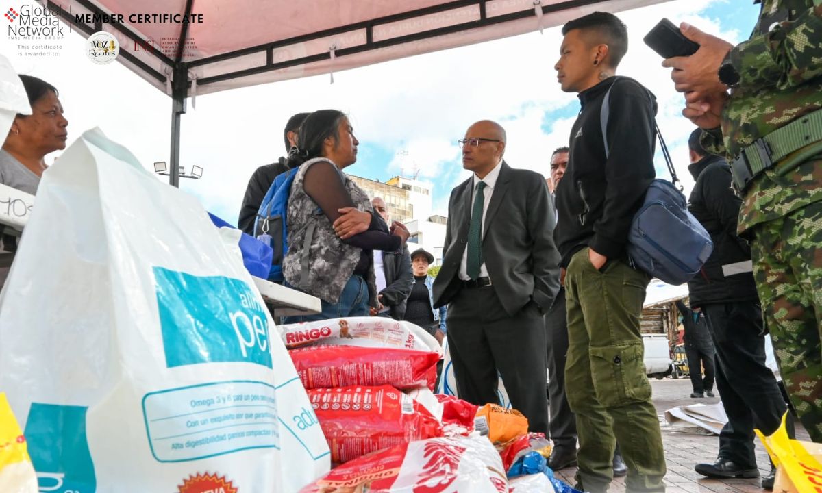 Pasto se moviliza por los damnificados del terremoto: Plaza de Nariño recibe ayudas humanitarias