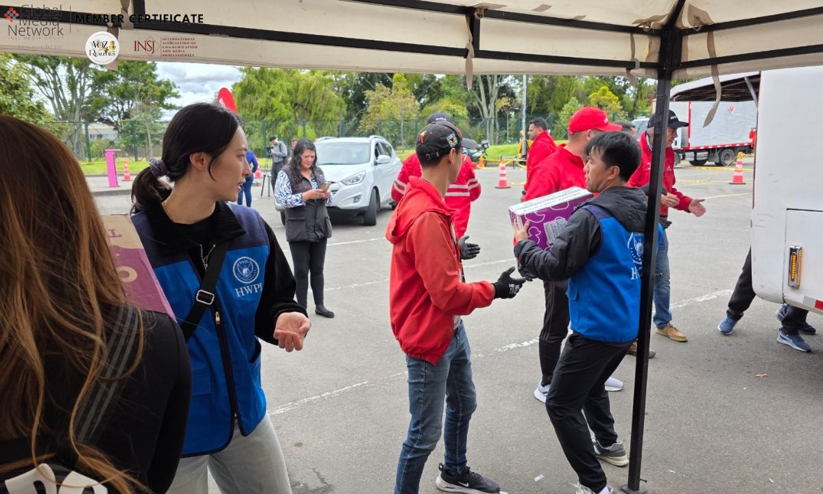 Voluntarios de HWPL apoyaron en Bogotá la recepción y clasificación de ayudas tras el terremoto
