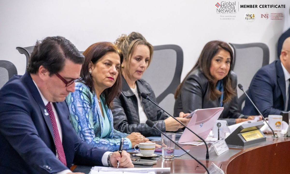 El Gobierno ajustará los protocolos para bloquear comunicaciones delictivas desde las cárceles y reforzará la trazabilidad de llamadas y mensajes usados en extorsiones.