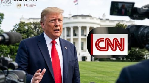 Juez federal ordena a la Casa Blanca restablecer temporalmente el acceso de CNN, MS NOW y Politico tras cuestionar el procedimiento usado por Trump para retirar sus credenciales.