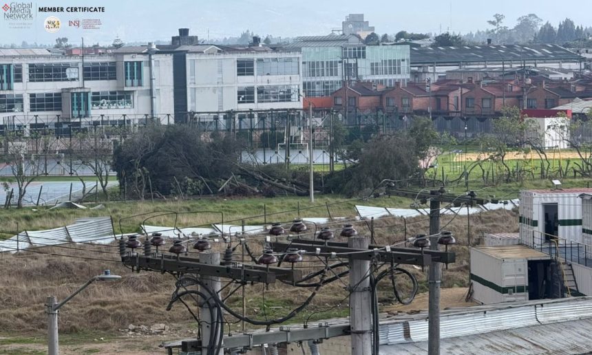 Un vendaval causó daños en Funza, mientras Lenguazaque atiende una inundación y cuatro familias reportaron afectaciones en viviendas de Cota