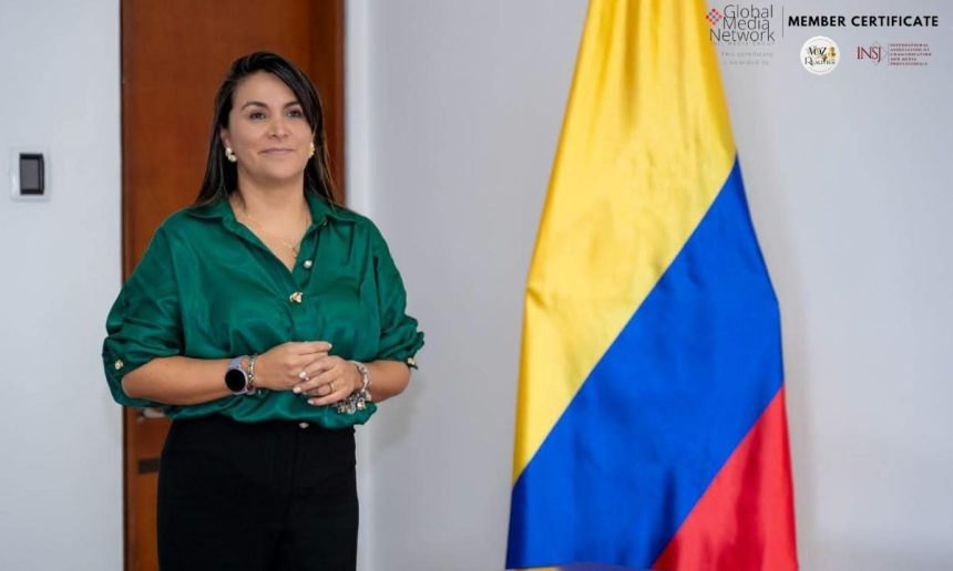 4-72 anunció a Luisa Fernanda Farfán Espitia como nueva presidenta. Tiene más de 23 años de experiencia en la Armada Nacional y en logística